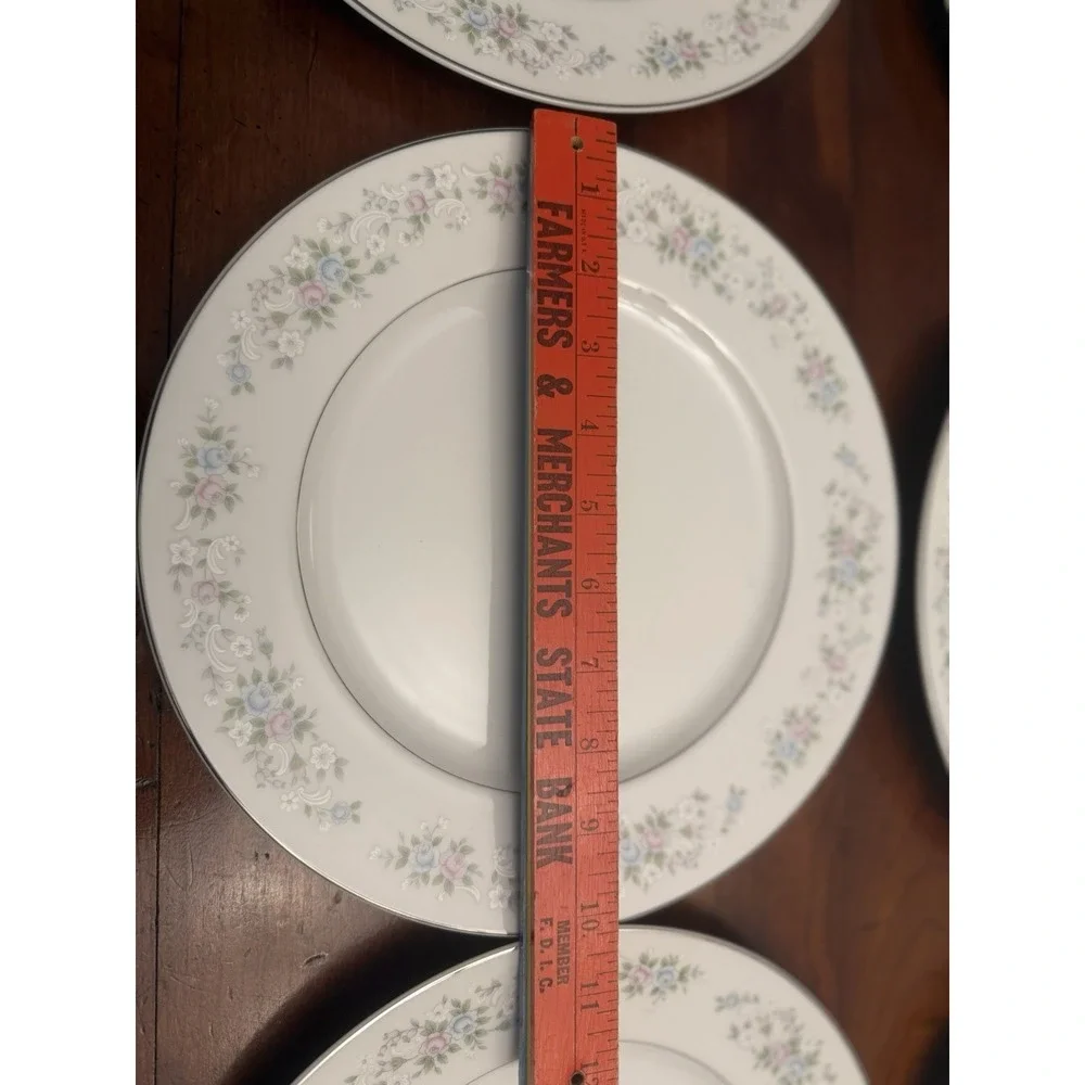Carlton Fine China Corsage 481 Dinner Plates Set of 8 & Round Chop Plate Platter